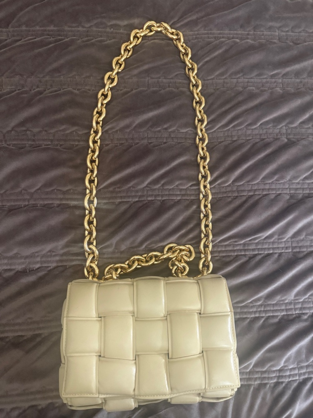 Authentic Bottega Venetta Woven Leather gold chain in Cream, cassette bag